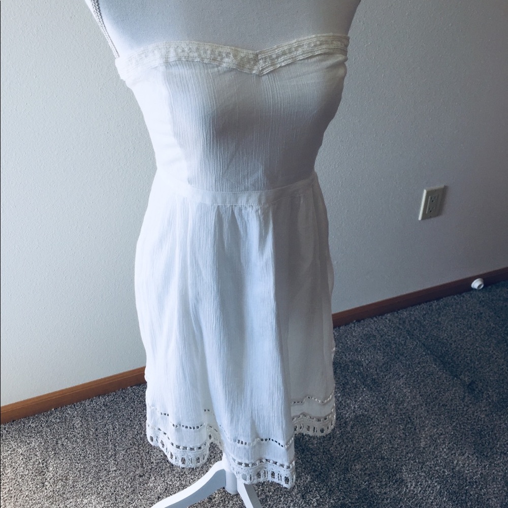 Old Navy White Strapless sundress